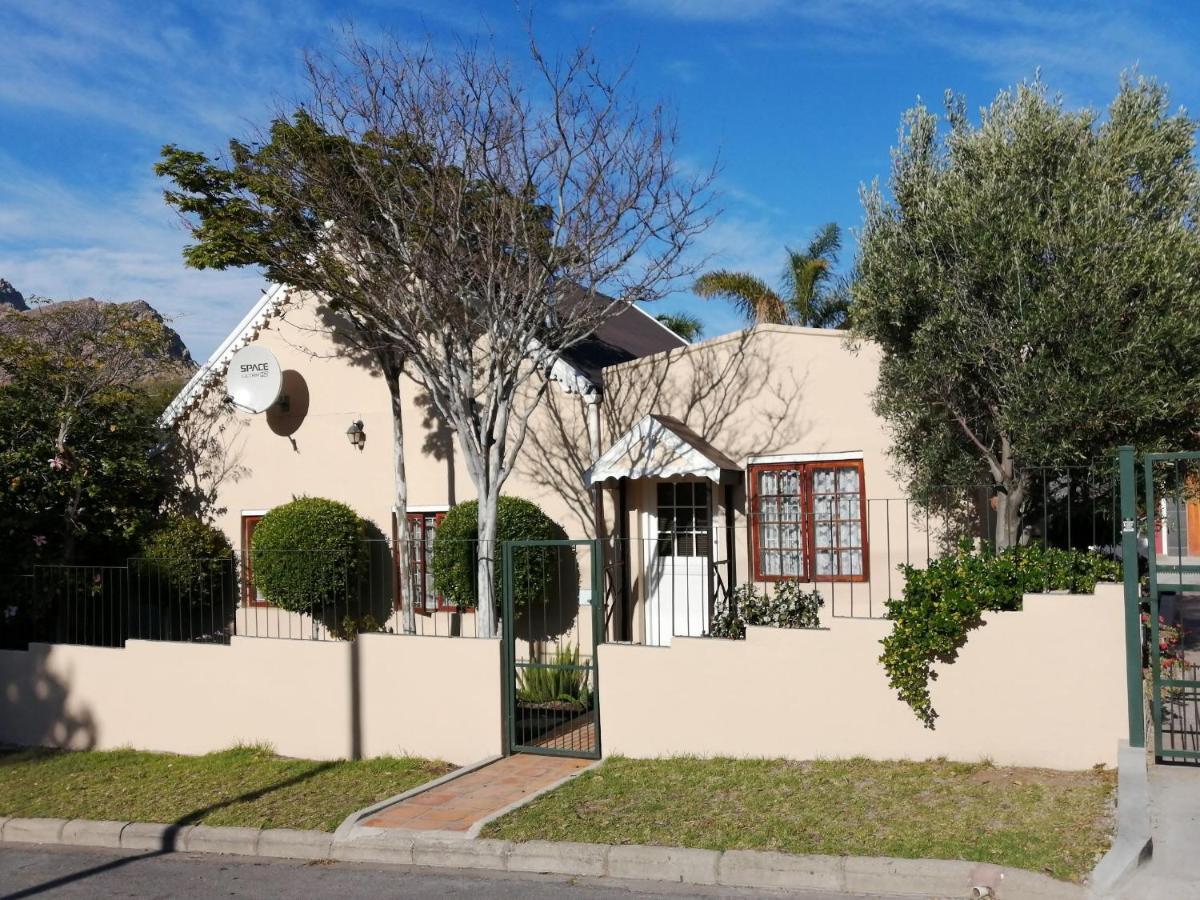 Squirrels Corner Montagu Exterior foto